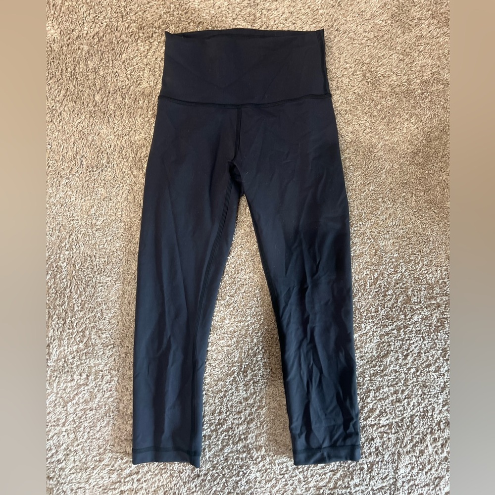 Lululemon Wunder Train High-Rise Crop 21"
Black